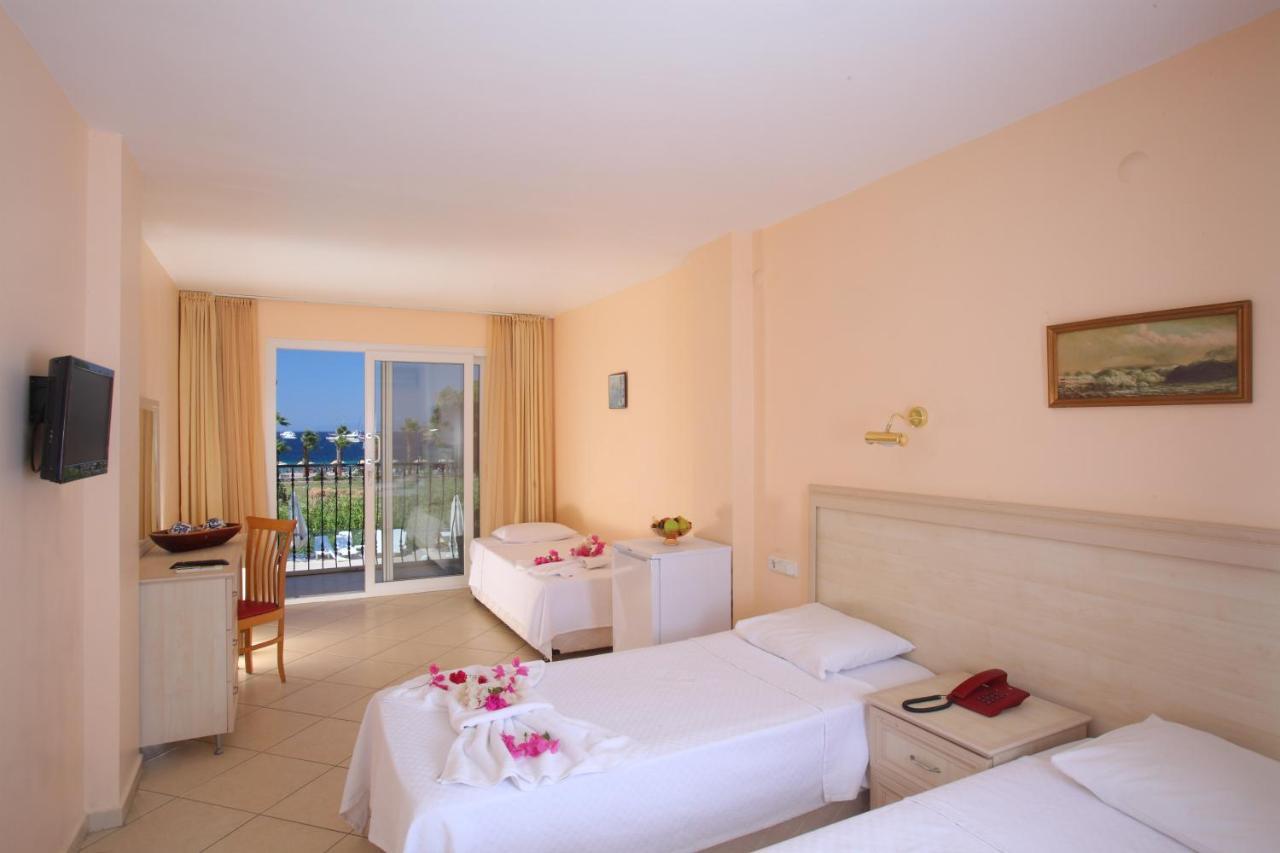 Catamaran Hotel Gündoğan Kültér fotó